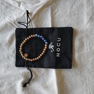 Woman's bracelet